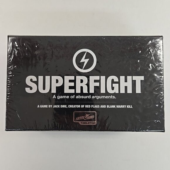 NEW SEALED Superfight The 500-Card Core Deck Card Game Skybound Tabletop - Picture 1 of 3